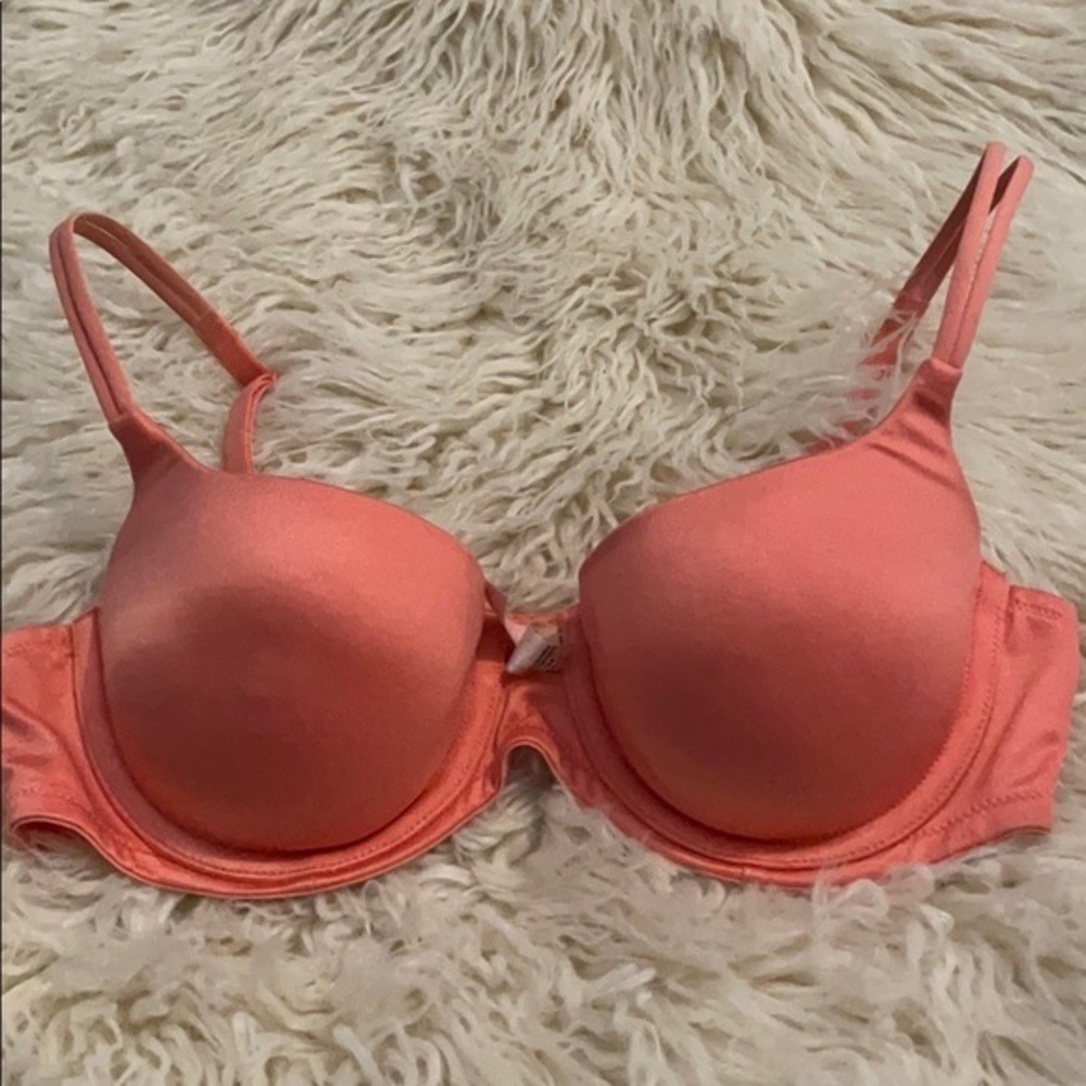 Victoria’s Secret Very Sexy Balconet Push up Bra